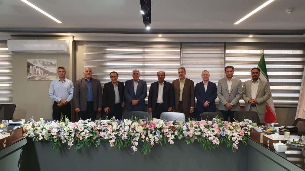 تفاهمنامه همکاری با شرکت بازرگانی سرمایهگذاری مسکن تفاهمنامه همکاری با شرکت بازرگانی سرمایهگذاری مسکن